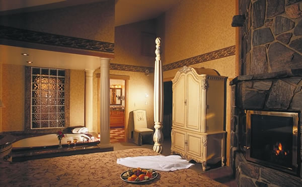 Image of a interior shot of a room at Couples Resort