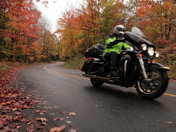Fall Motorcycle Tours at Ontario Resorts