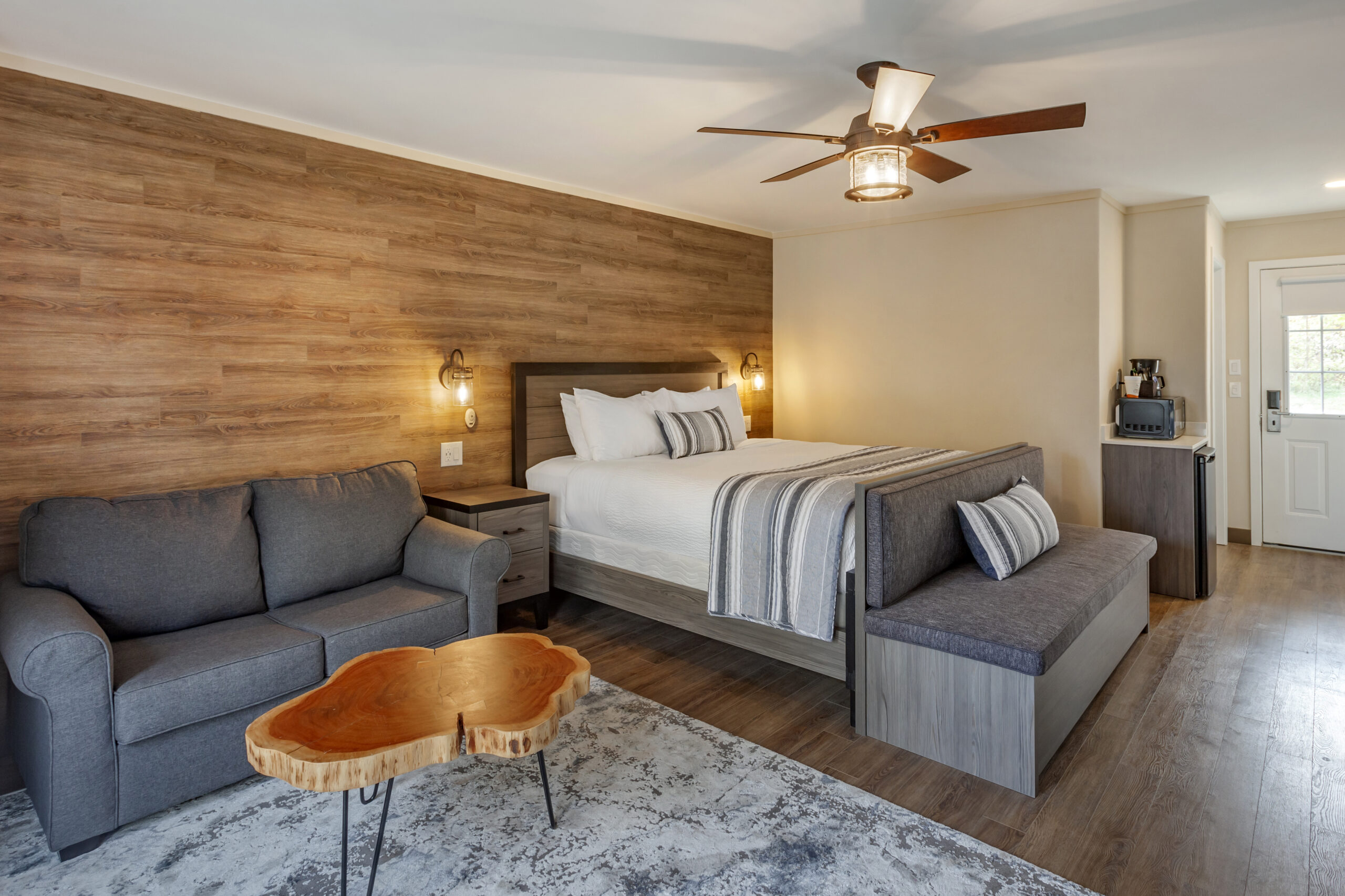 Interior bedroom shot of a cottage at Bayview Wildwood Resort - Resorts of Ontario