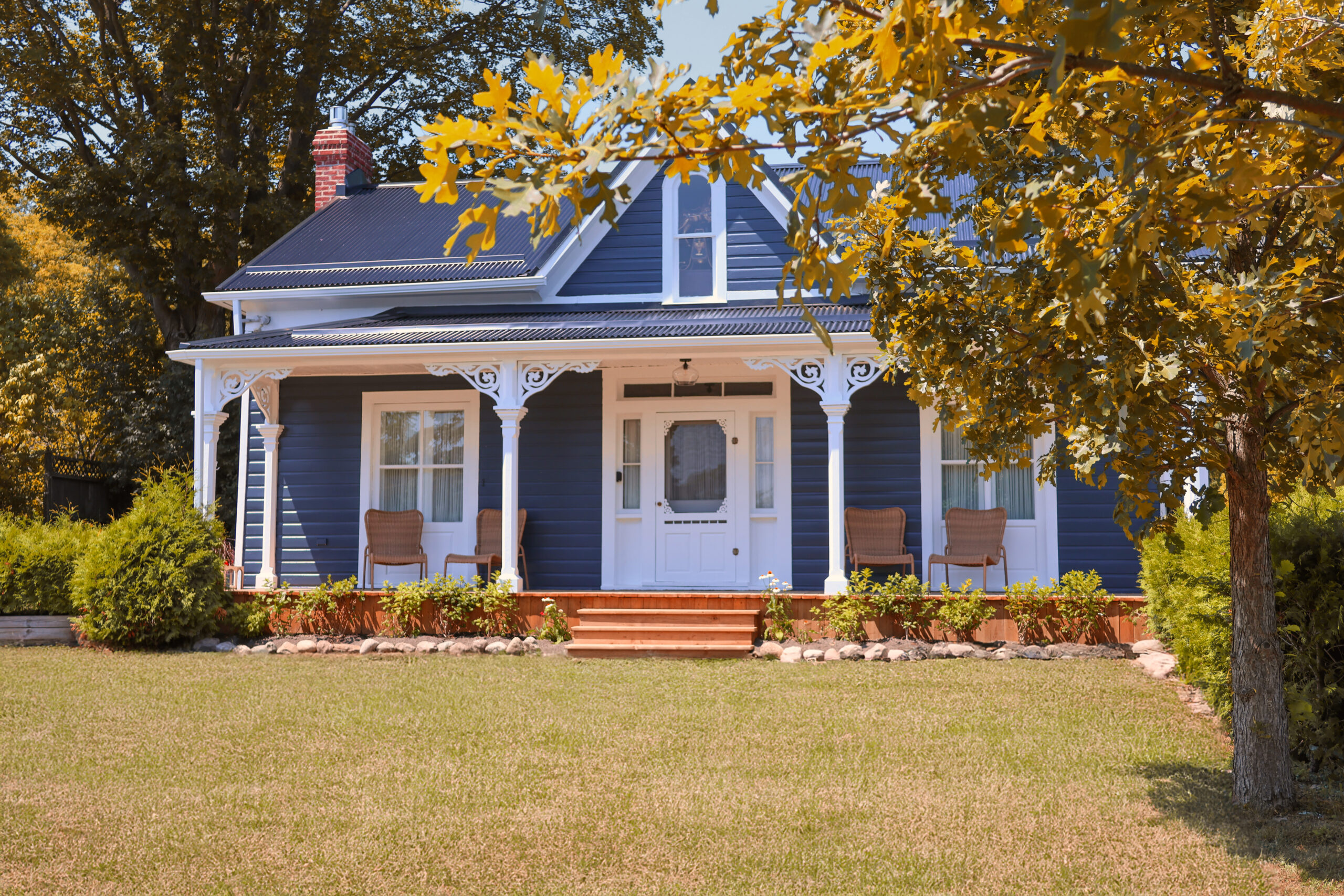 Exterior image of a cottage at Ste. Anne's Spa - Resorts of Ontario